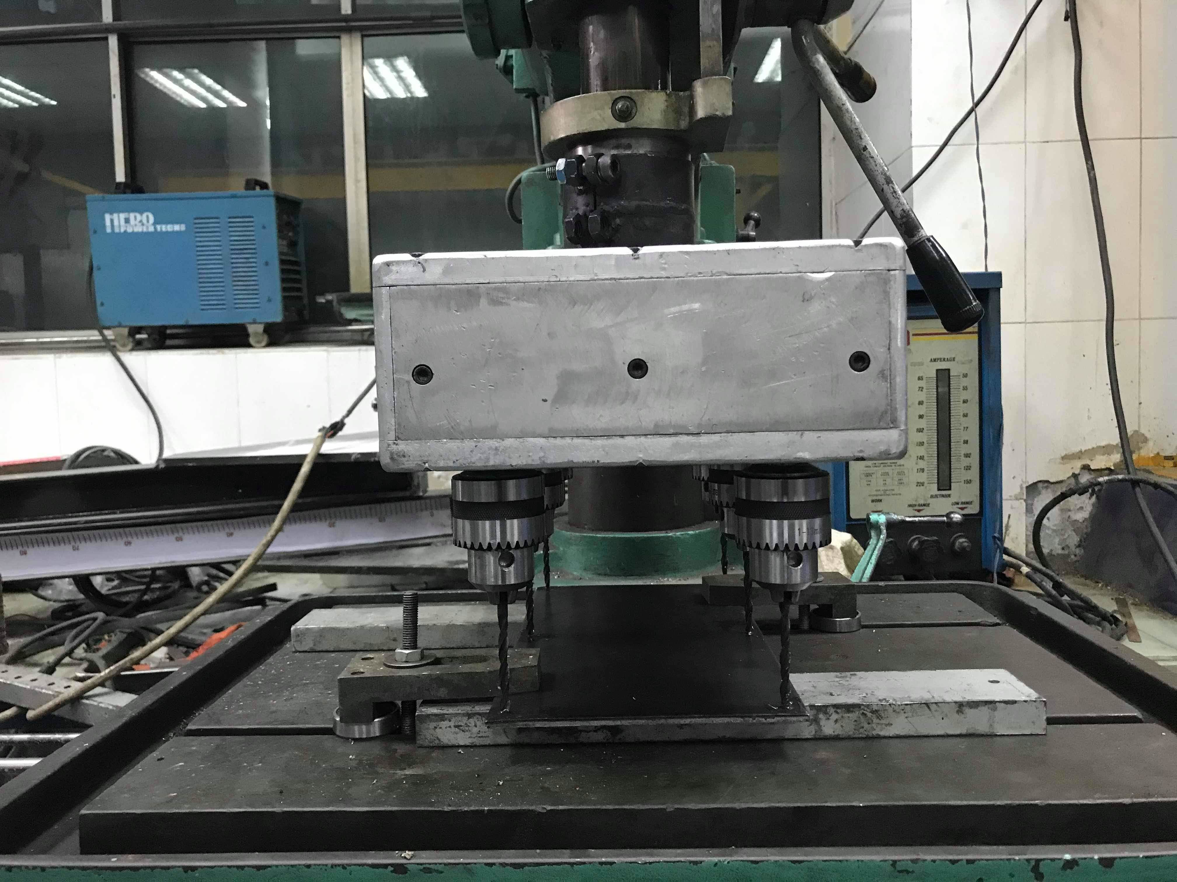 Multi Spindle Drilling Machine with Different Hole 3D model_10