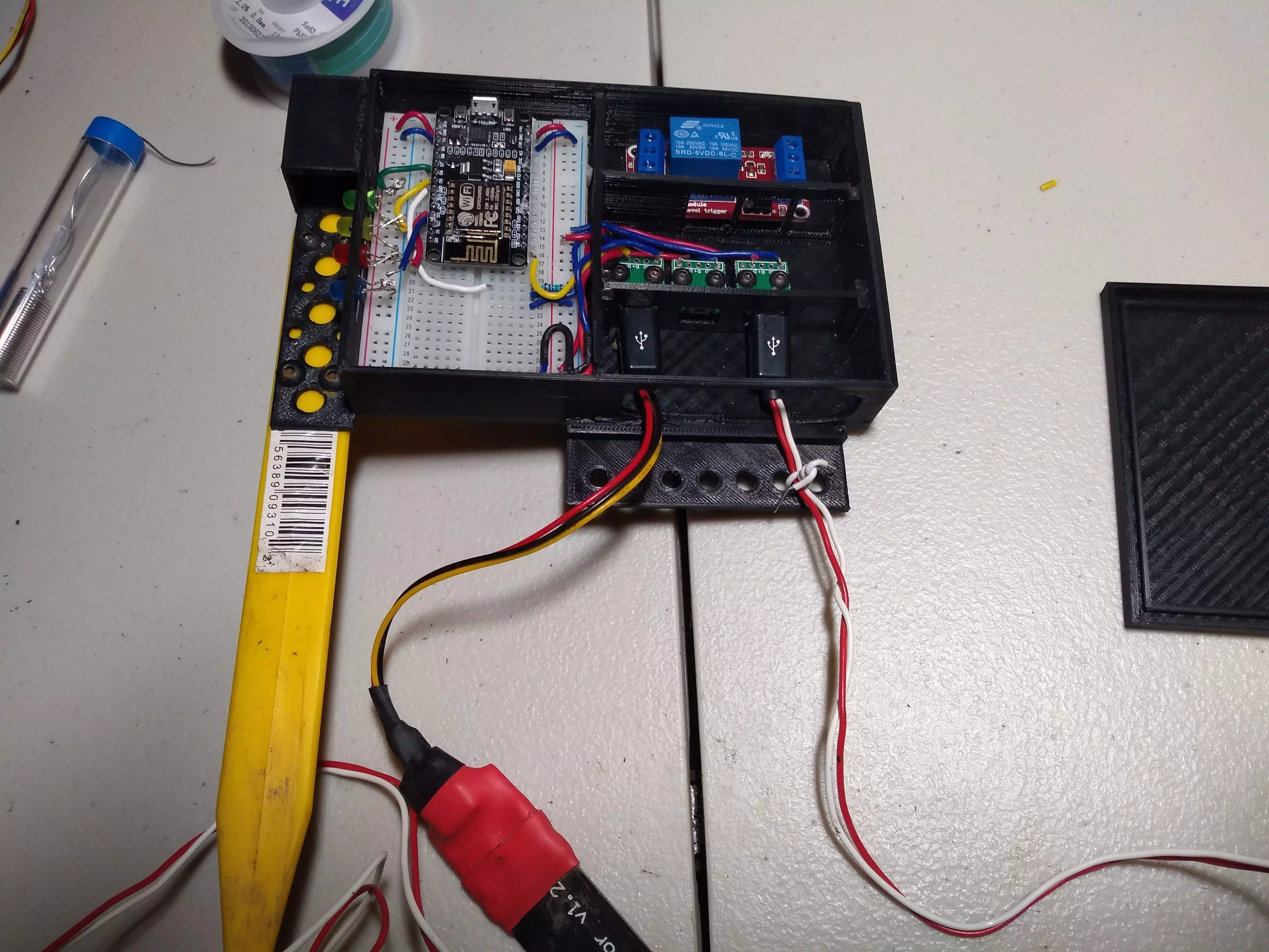 esp8266 or esp32 indoor outdoor box 3D print model_0