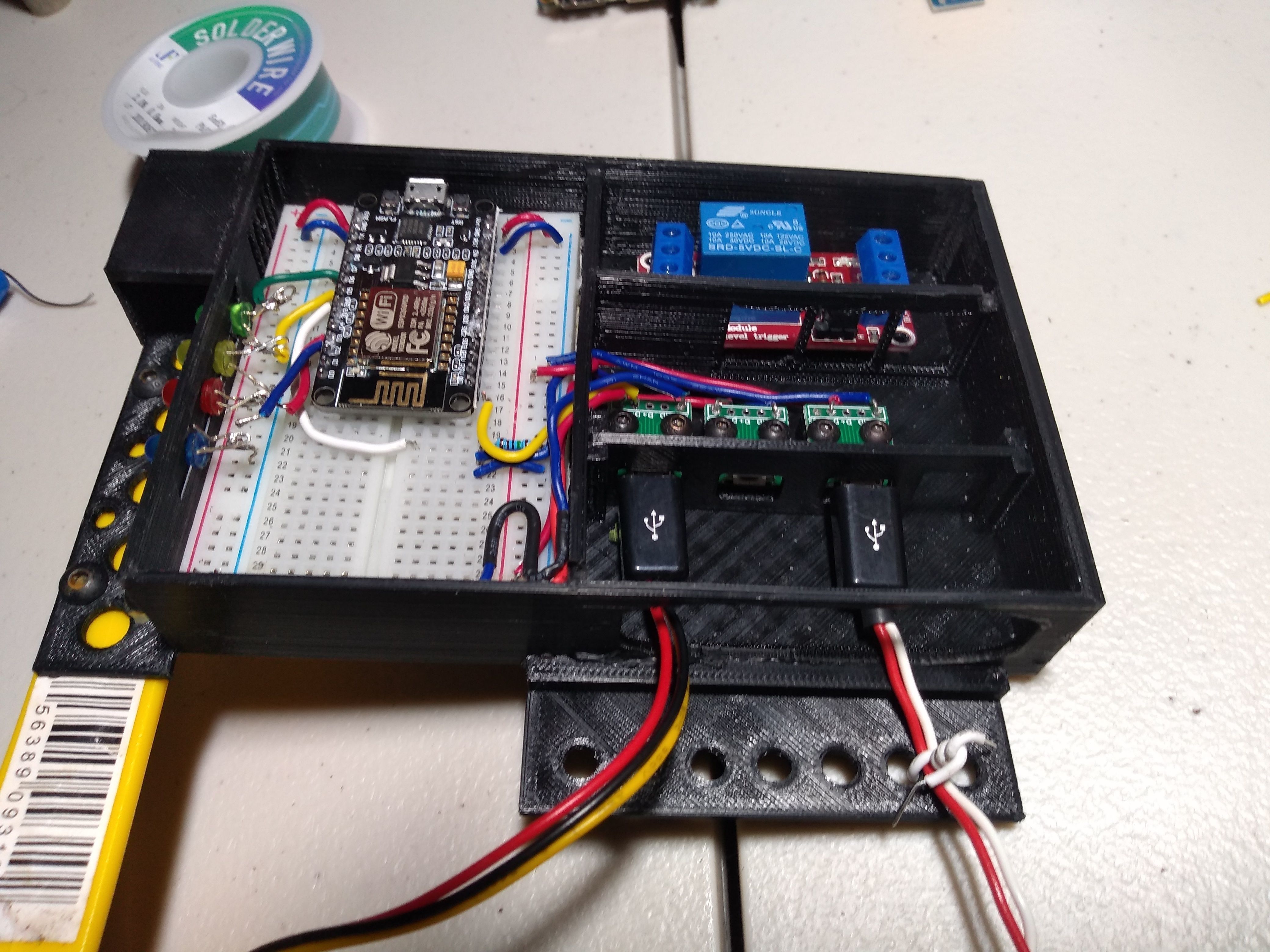 esp8266 or esp32 indoor outdoor box 3D print model_1