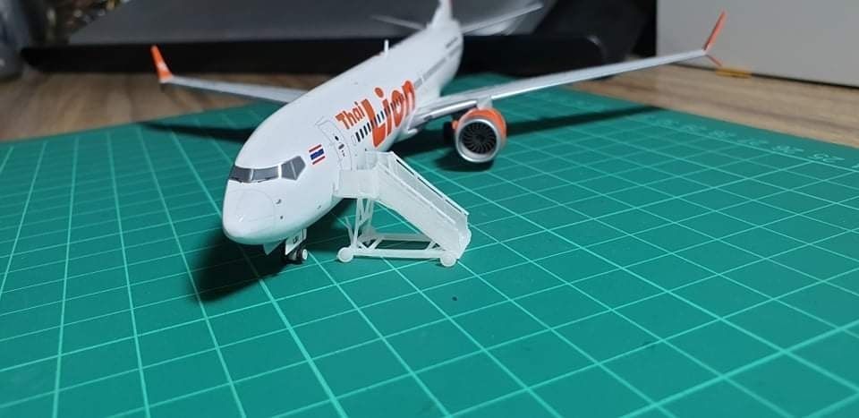 Boeing 737 boarding step 3D print model_1