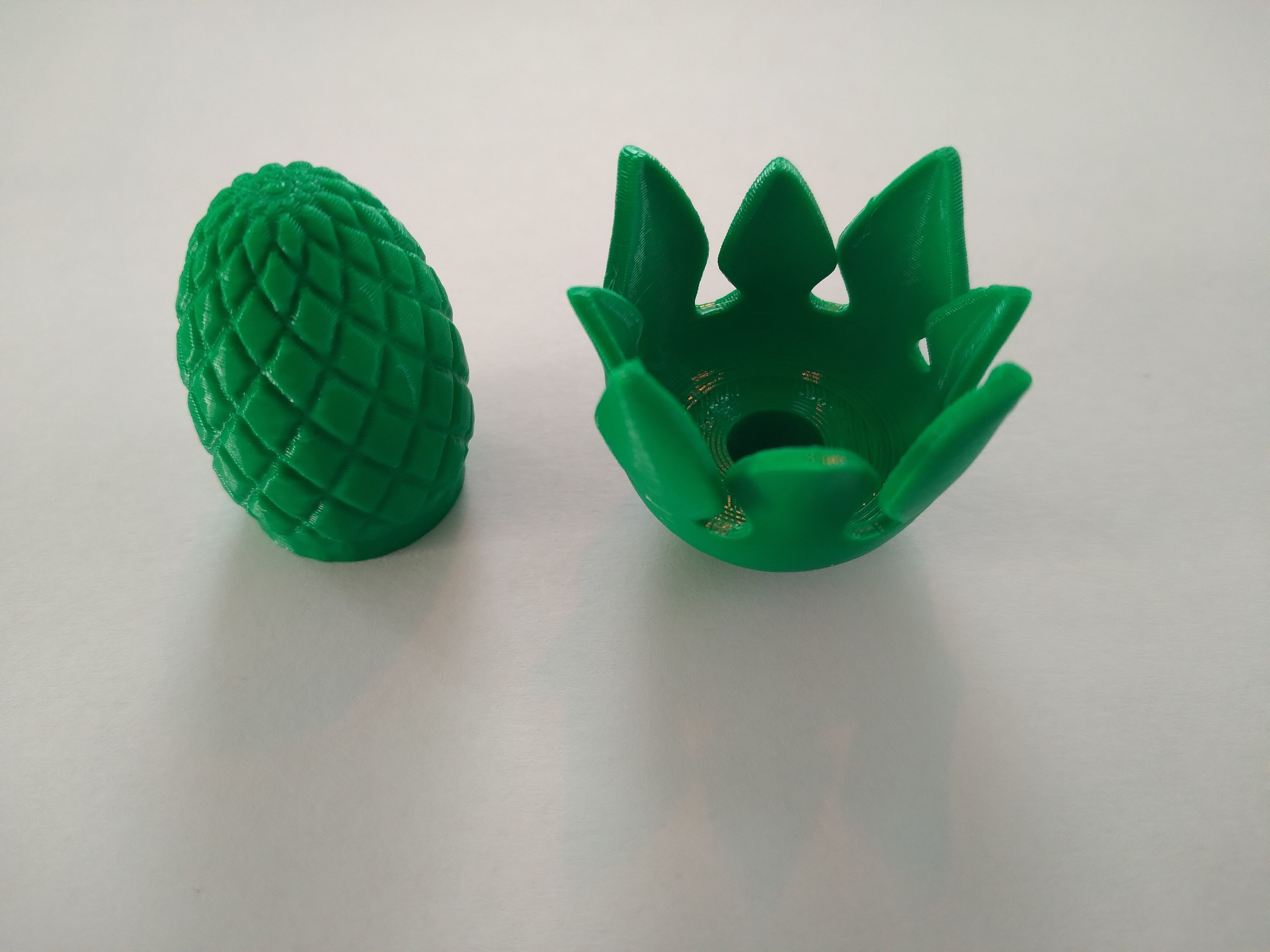 Pine cone decoration 3D print model_3