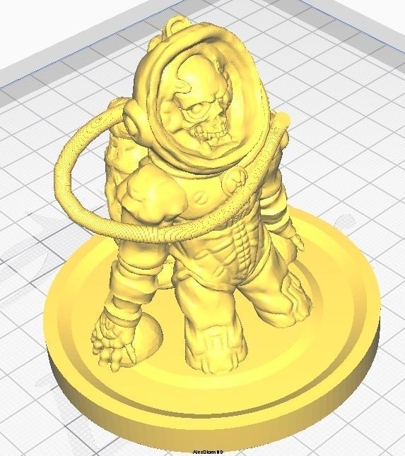 Spaceman V2 3D print model_12