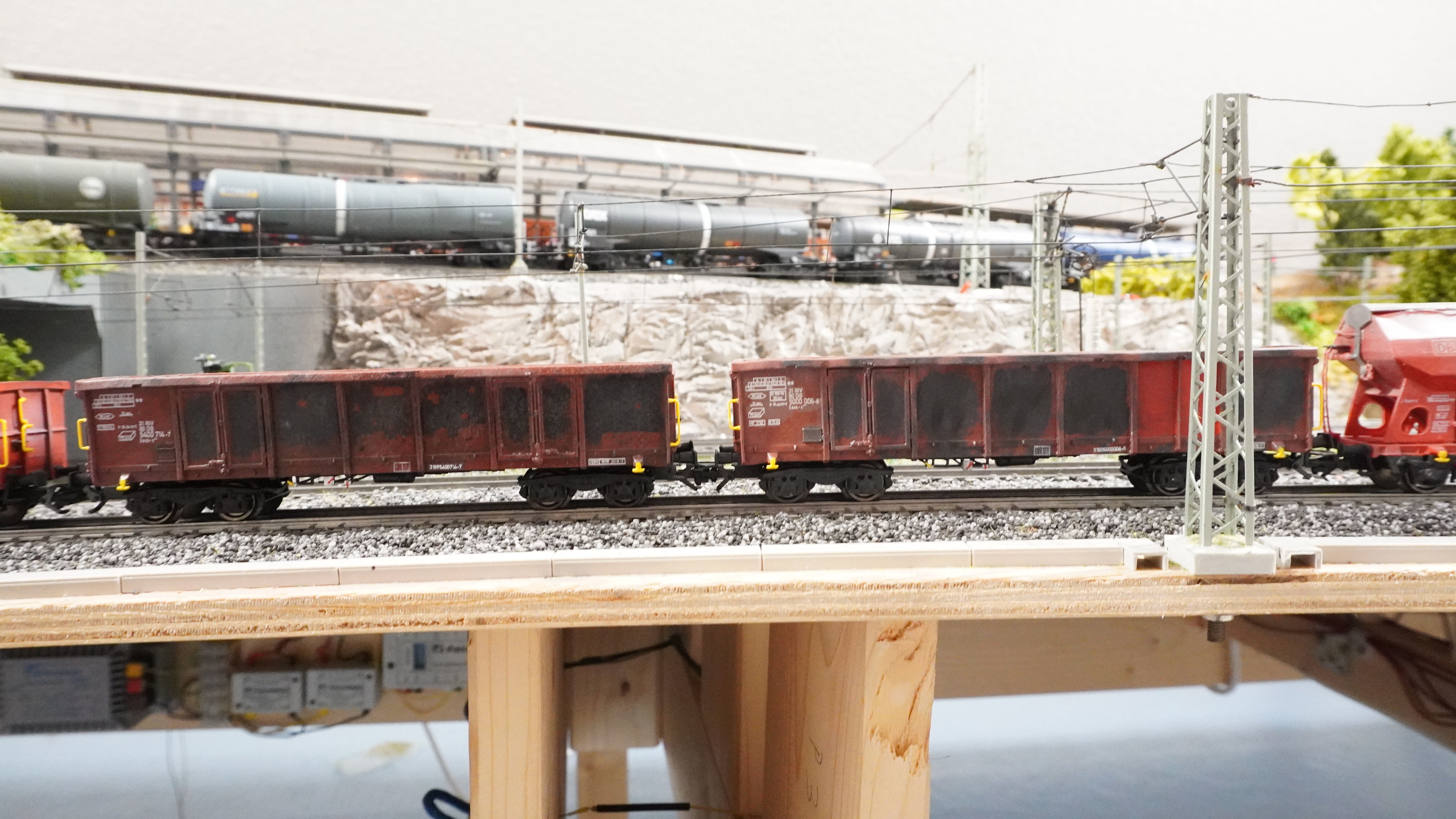 Pre supported H0 1-87 scale Gondola Eaos-x 057 reworked 3D print model_6