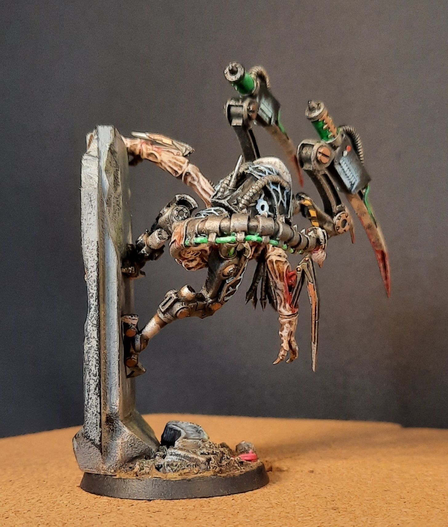 Iron Hive - Hunters 3D print model_2