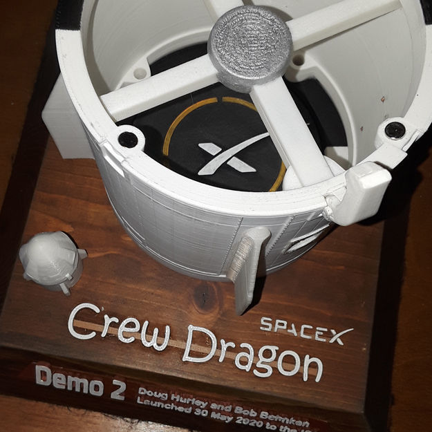 Crew Dragon Endeavor 3D print model_8