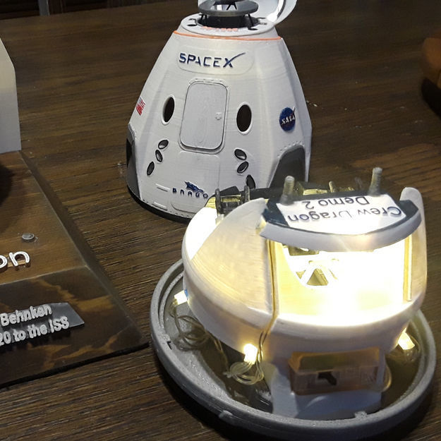 Crew Dragon Endeavor 3D print model_17