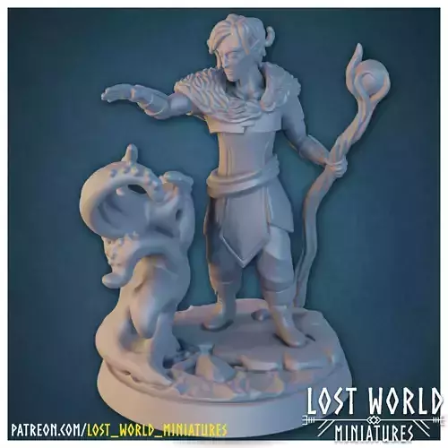 Elementalkin Druid - Water - Supported - Miniature 