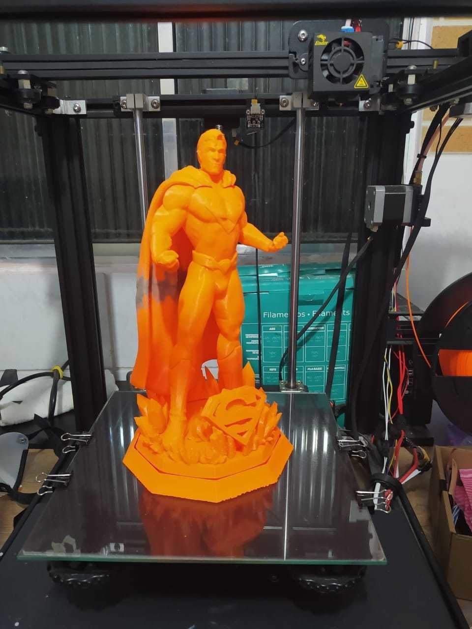 Superman statue 3D print model_6