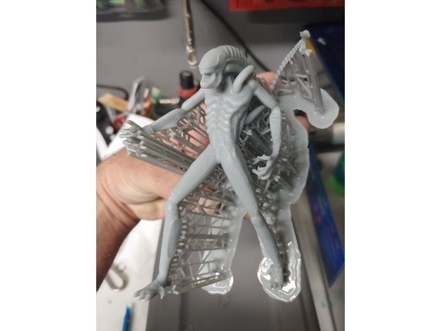 Alien figurine 3D print model 3D model 3D print model_1