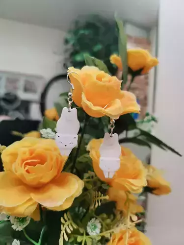 Lazy cat  Earrings