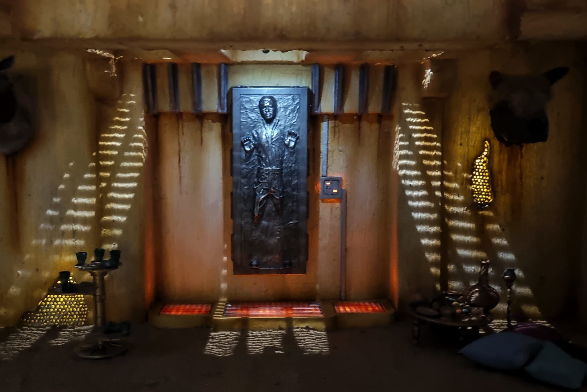 Jabbas Throne Room - Set 5 - Trophy Room 1-6 scale Hottoys 3D print model_70