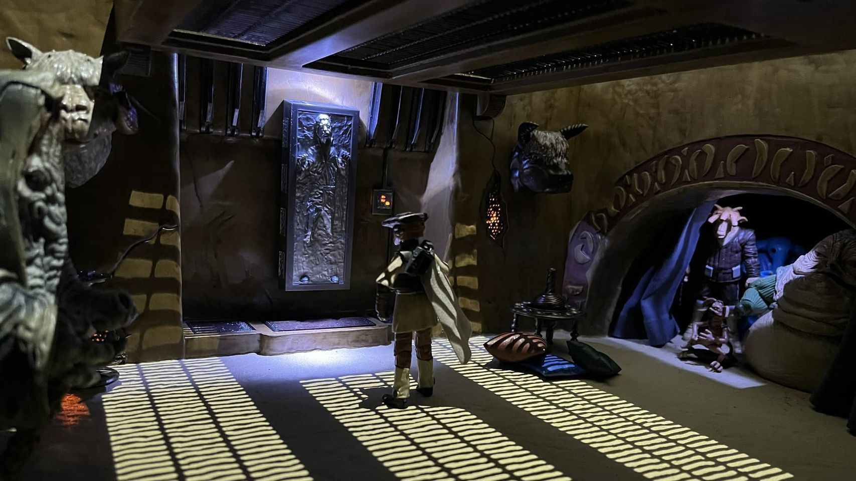 Jabbas Throne Room - Set 5 - Trophy Room 1-6 scale Hottoys 3D print model_73