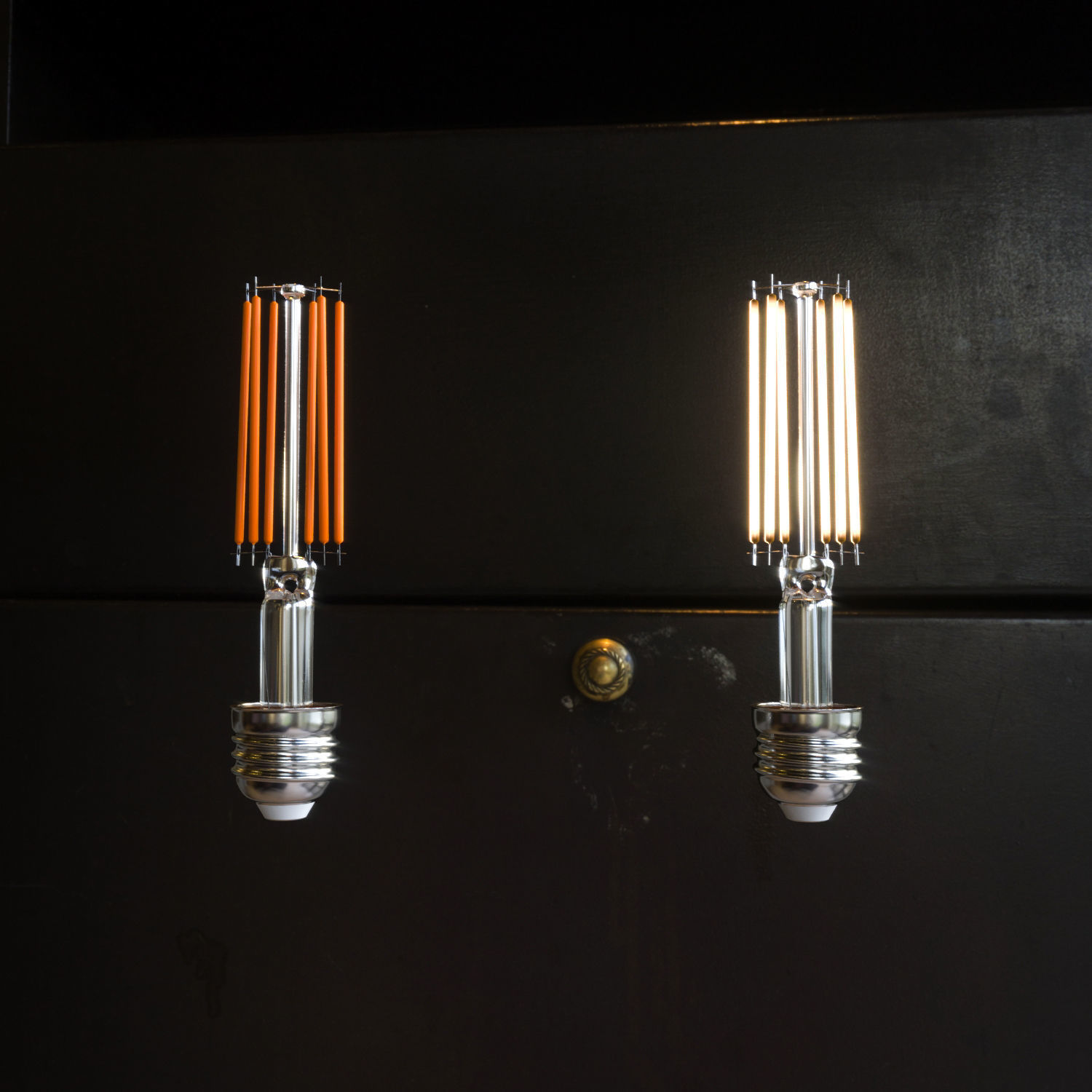 Globe light bulb 3D model_5