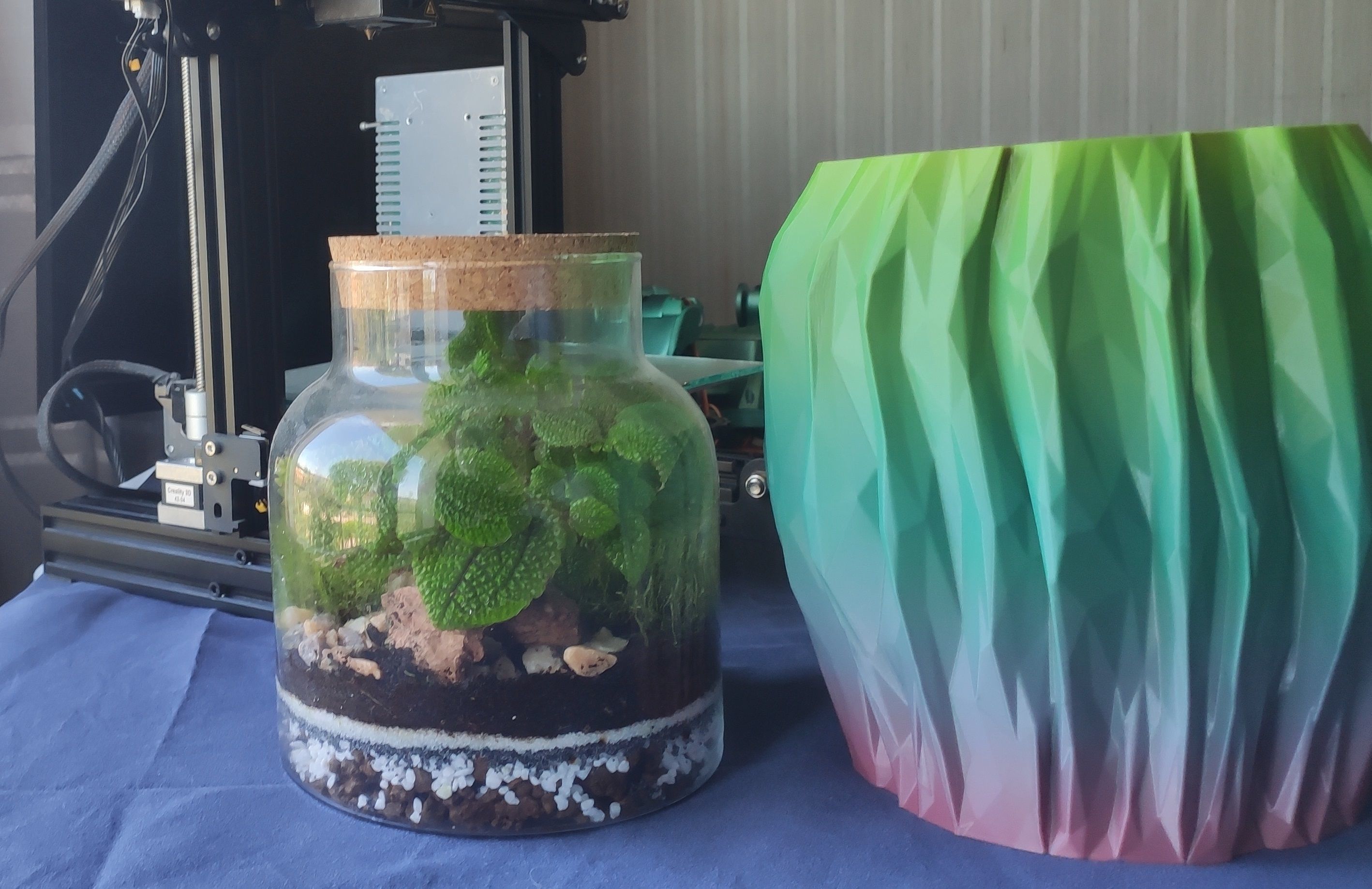 Crumple vase 3D print model_1