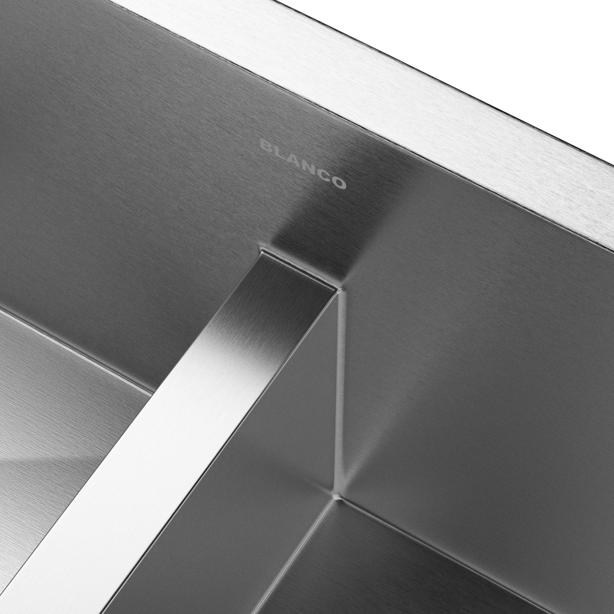 BLANCO QUATRUS R15 1 3 4 LOWDIVIDE 3D model_2