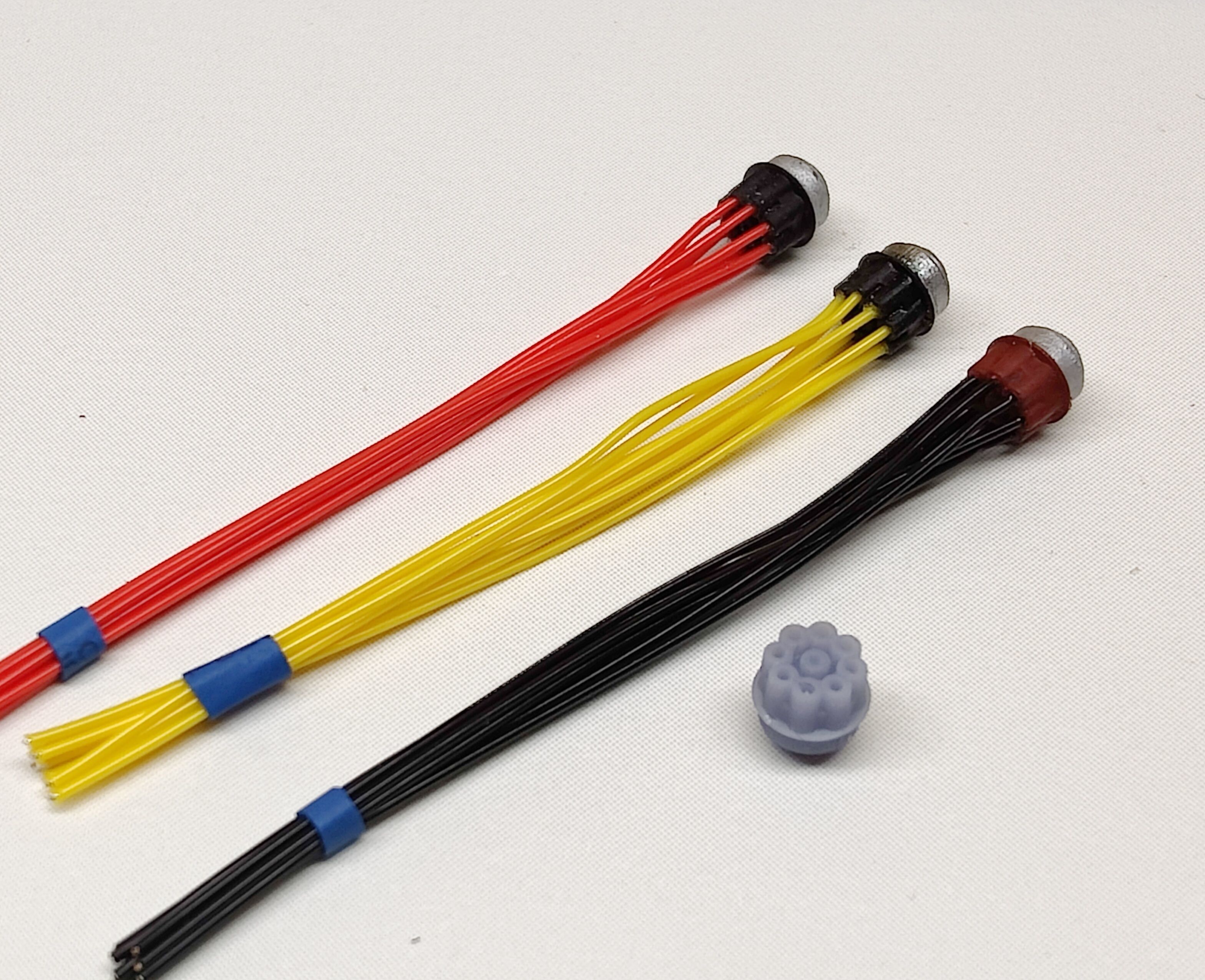 3d printable scale car model power distributors with wire holes 3D print model_8