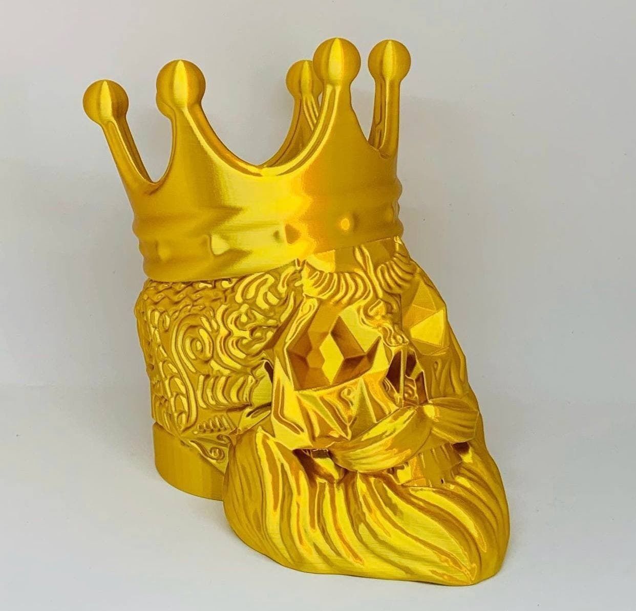 BEARD KING SKULL PENHOLDER 3D print model_3