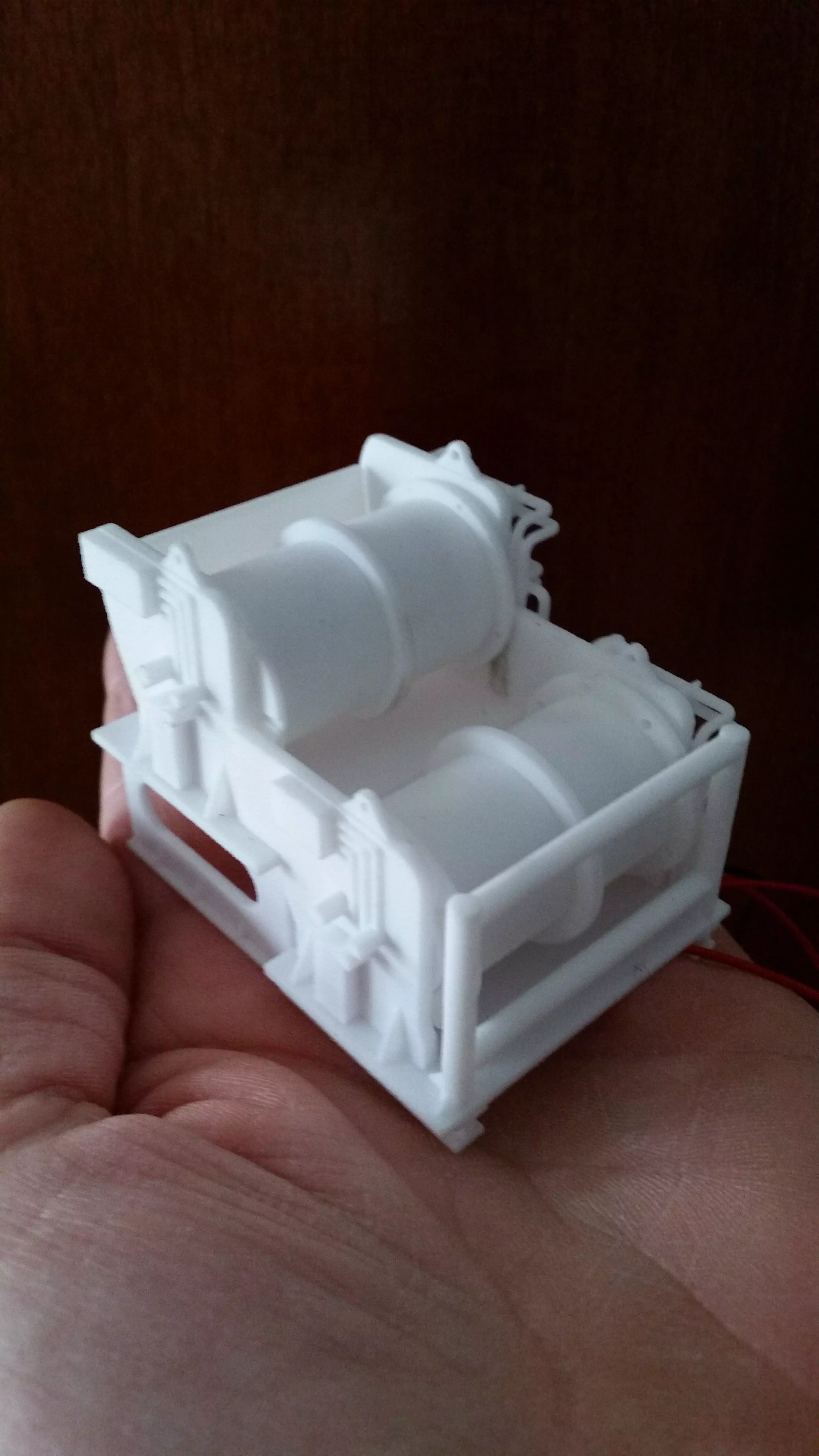 2-way winch for ship model prepared for 2 engines 3D print model_0