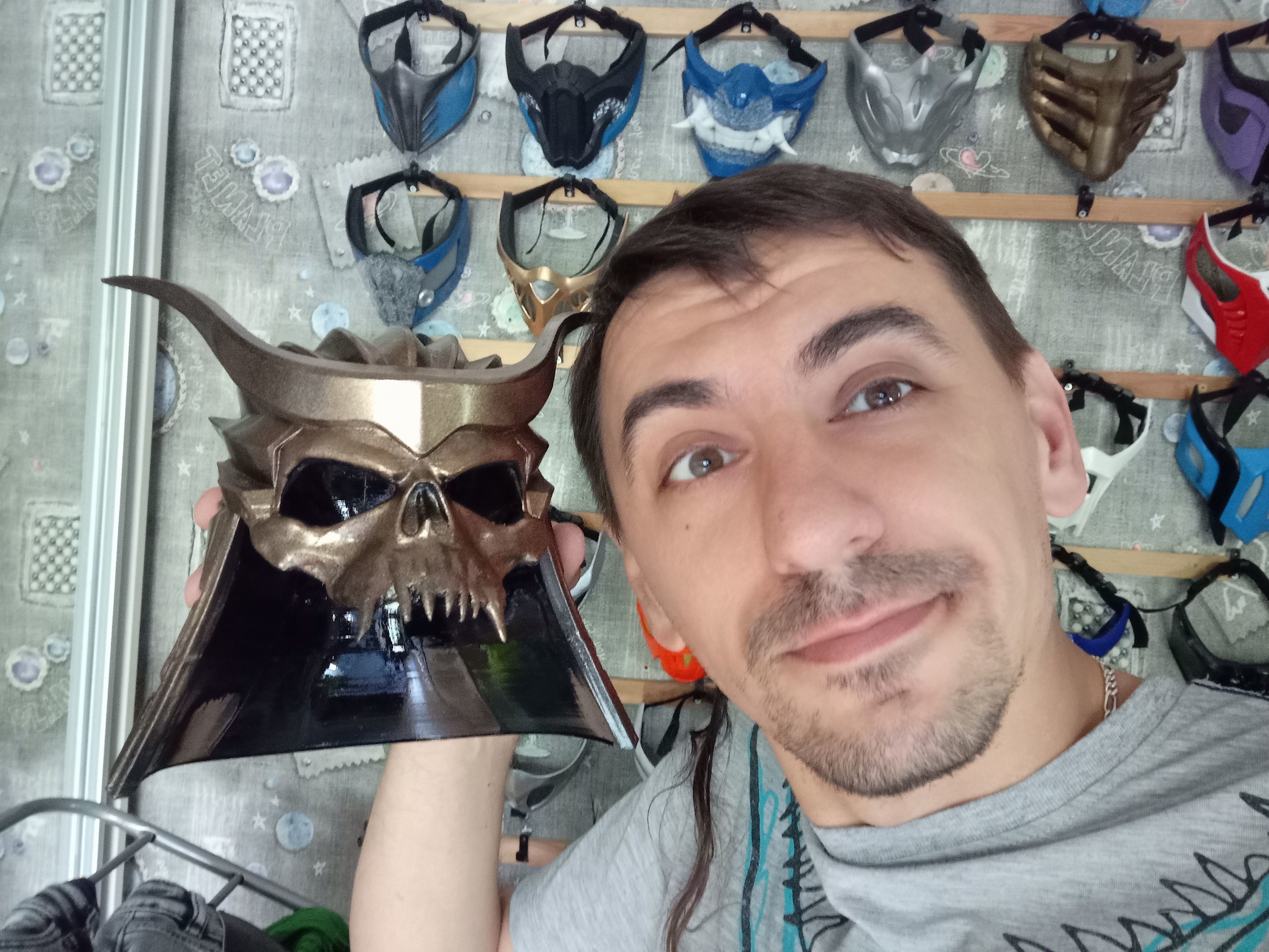 Shao Kahn helmet from Mortal Kombat 11 - Earthrealms Monarch 3D print model_11