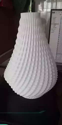 twisty lampshade