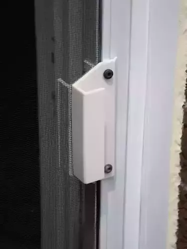 Handle for screen door
