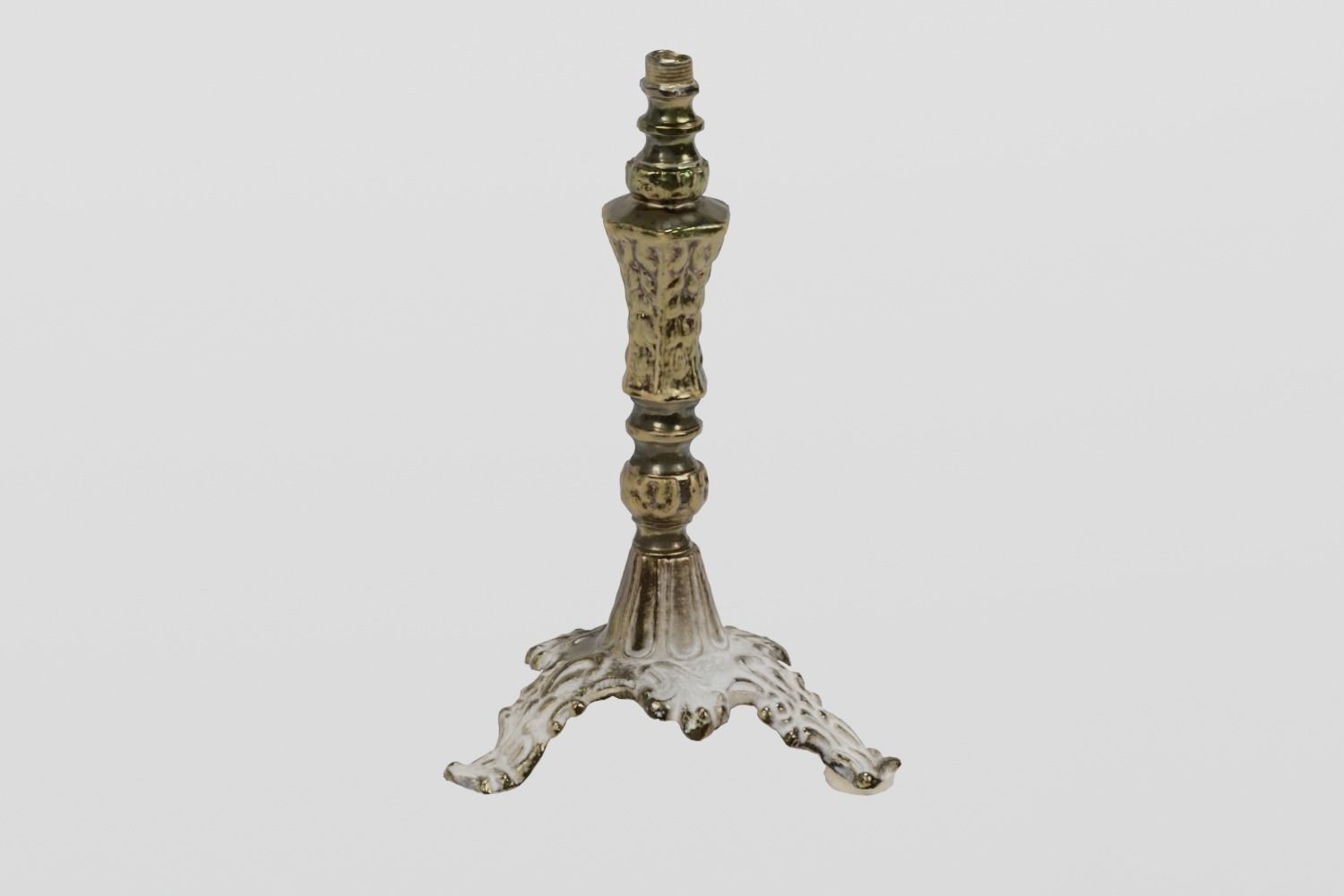 Brass Lamp Victorian Small  photogrammetry scan PBR 4K textures Low-poly 3D model_2