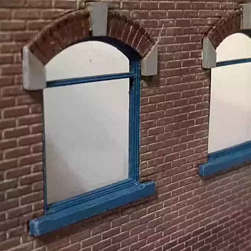 ARCHED WINDOW AND FRAME 7MM SCALE O GAUGE MODEL RAILWAY