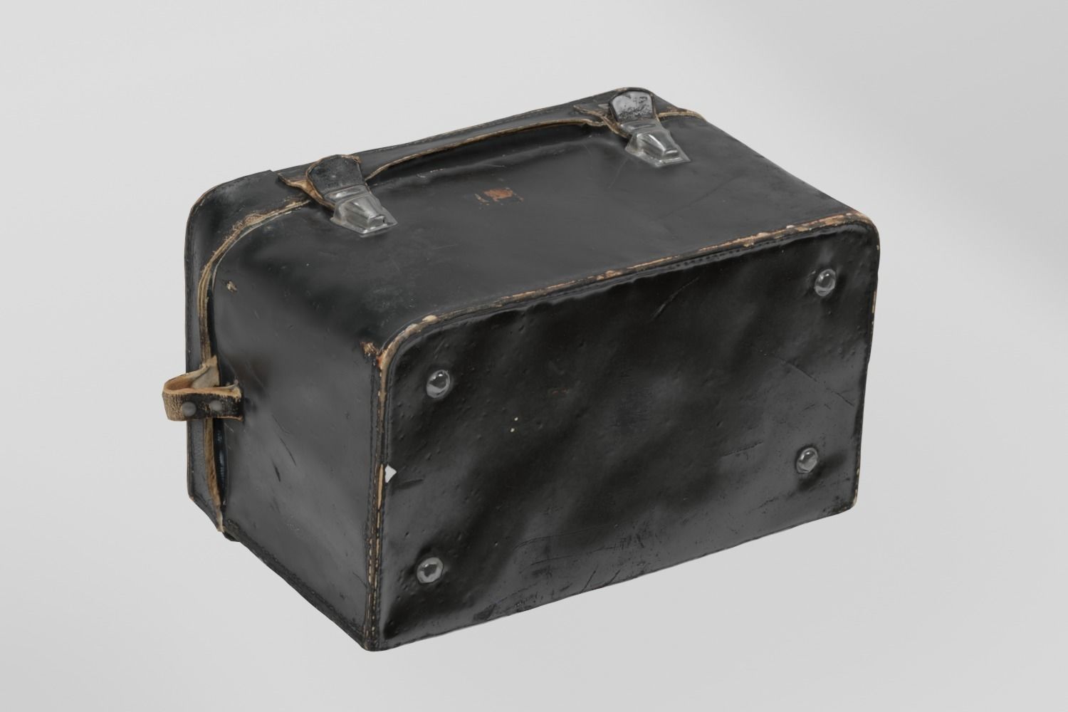 Camera Case Leather K3 photogrammetry scan PBR 4K textures Low-poly 3D model_11