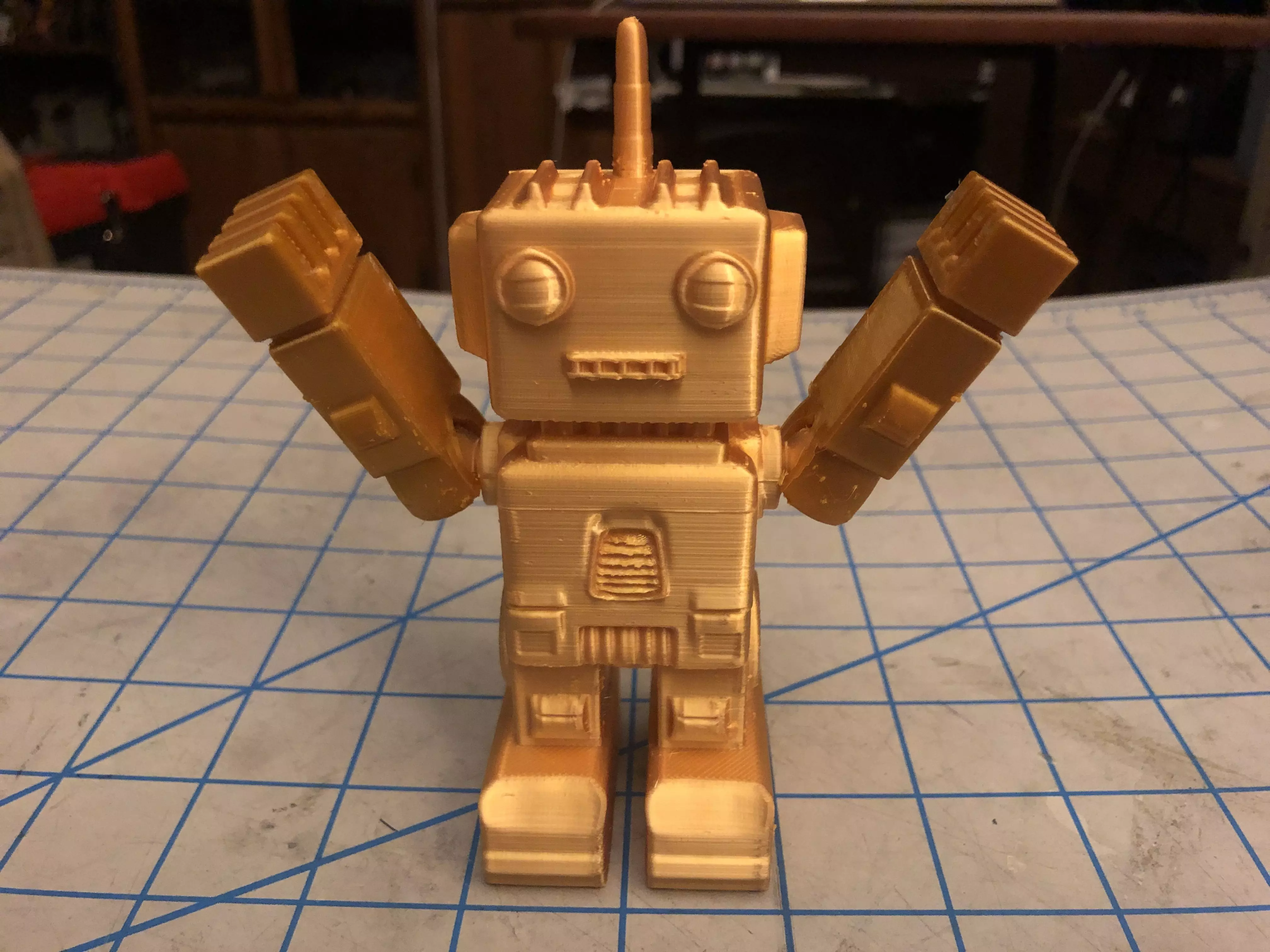 Cheez Peeza the Retro Robot Free 3D print model_0