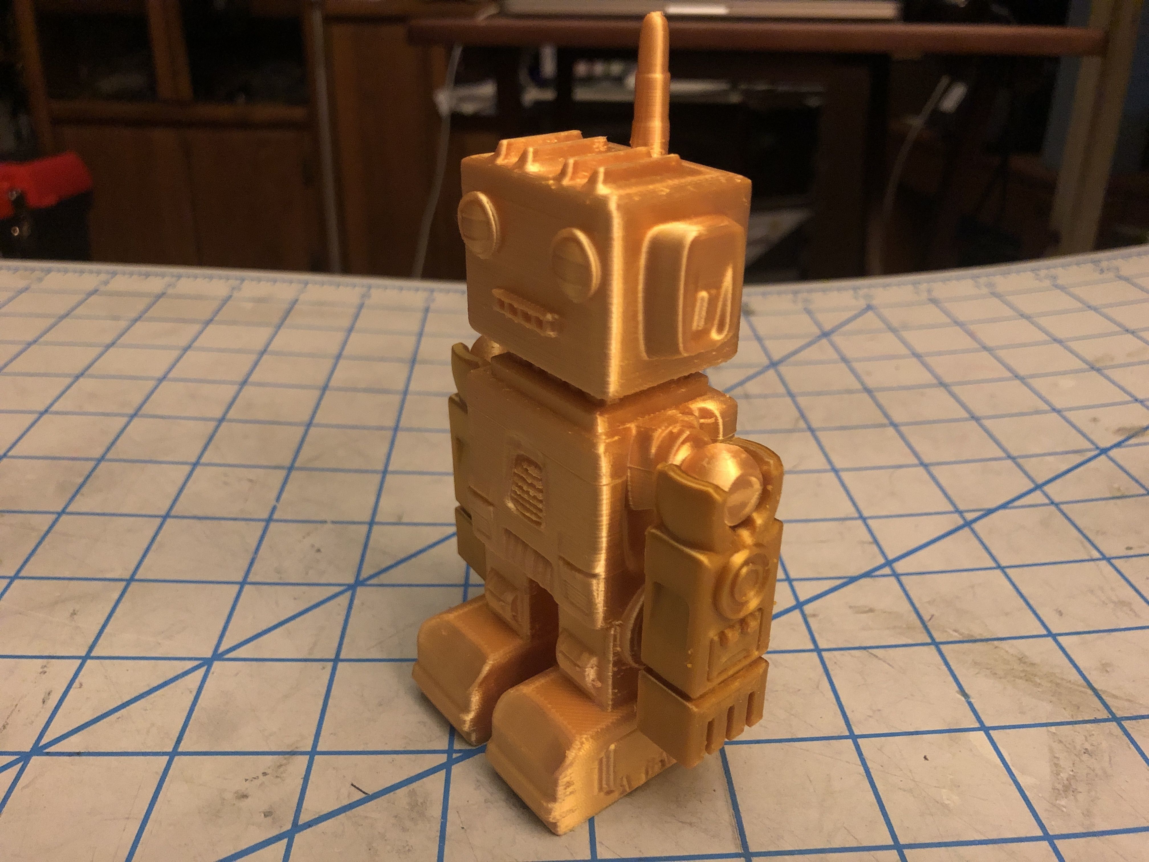 Cheez Peeza the Retro Robot Free 3D print model_2