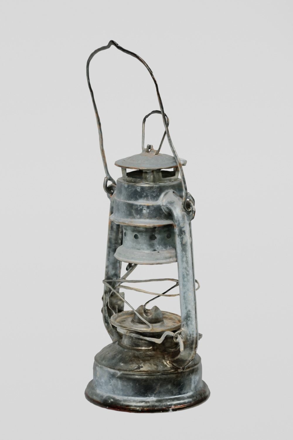 Hurricane Lamp photogrammetry scan PBR 4K textures Low-poly 3D model_2