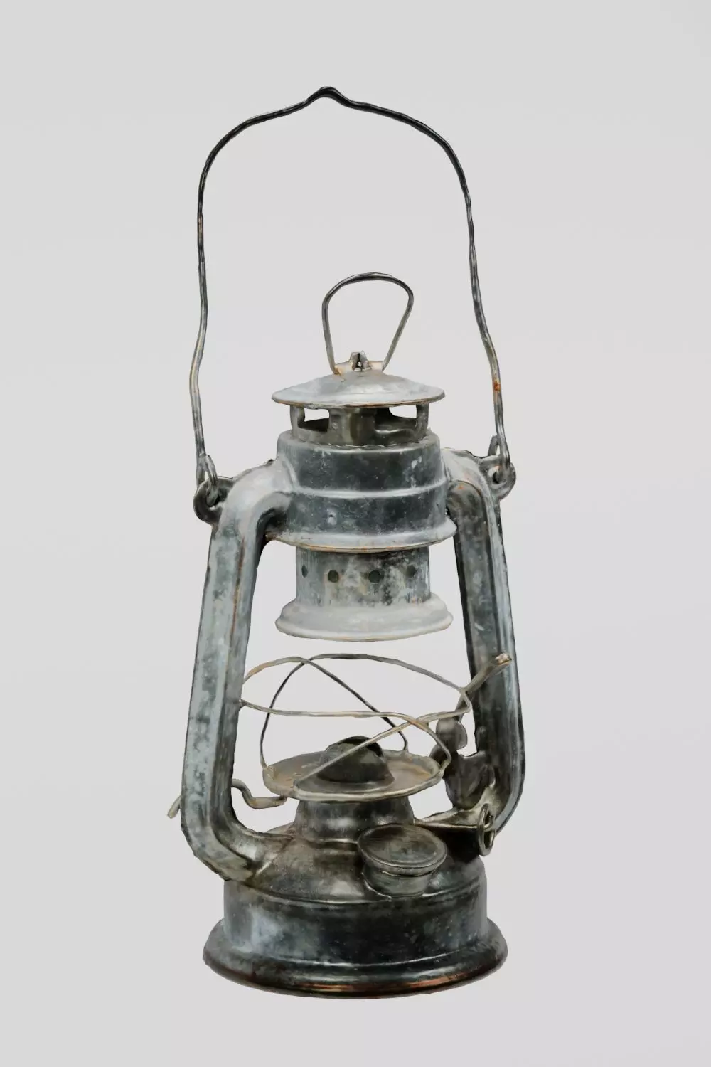 Hurricane Lamp photogrammetry scan PBR 4K textures Low-poly 3D model_0