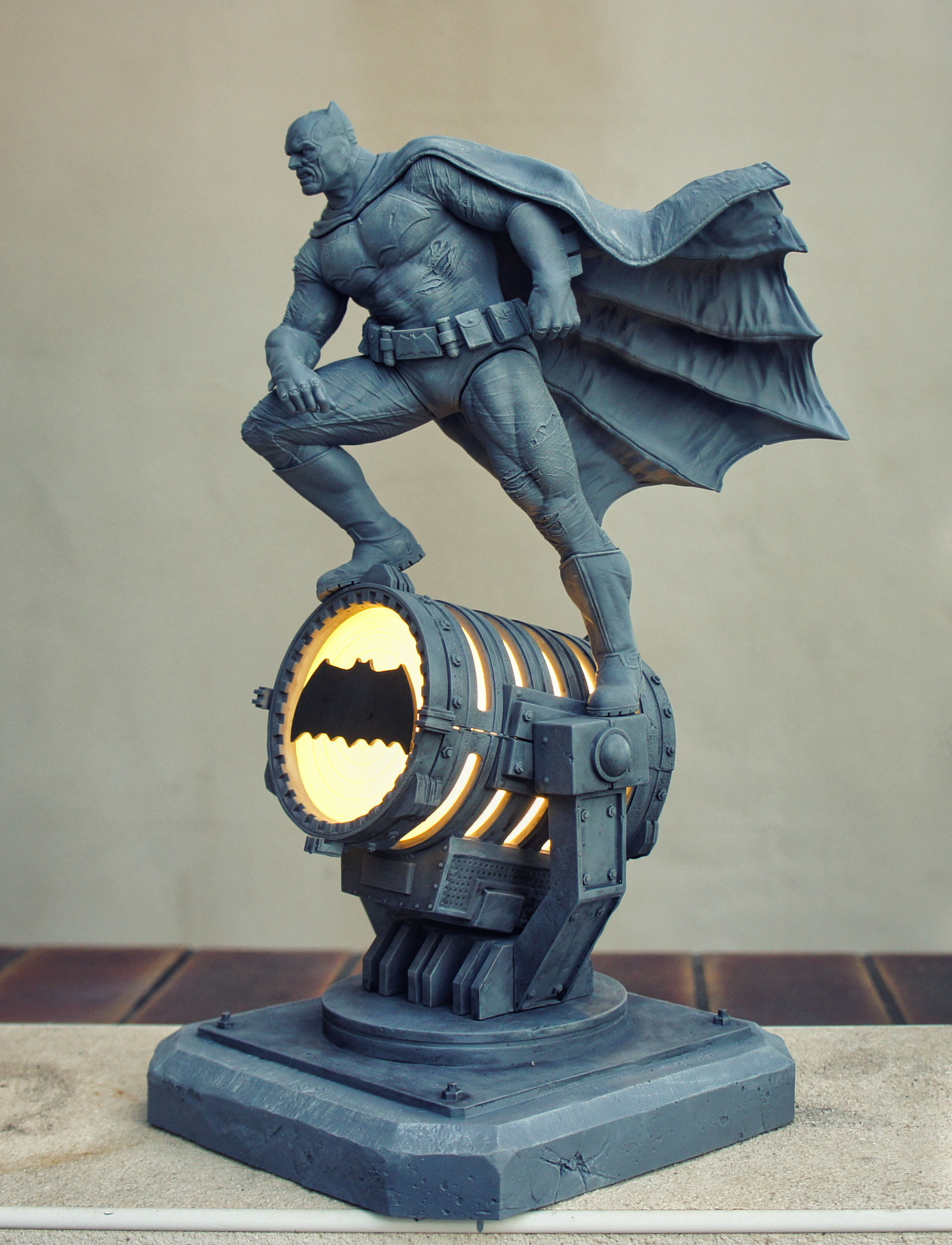 Batman on the Bat Signal Collectible  3D print model_5