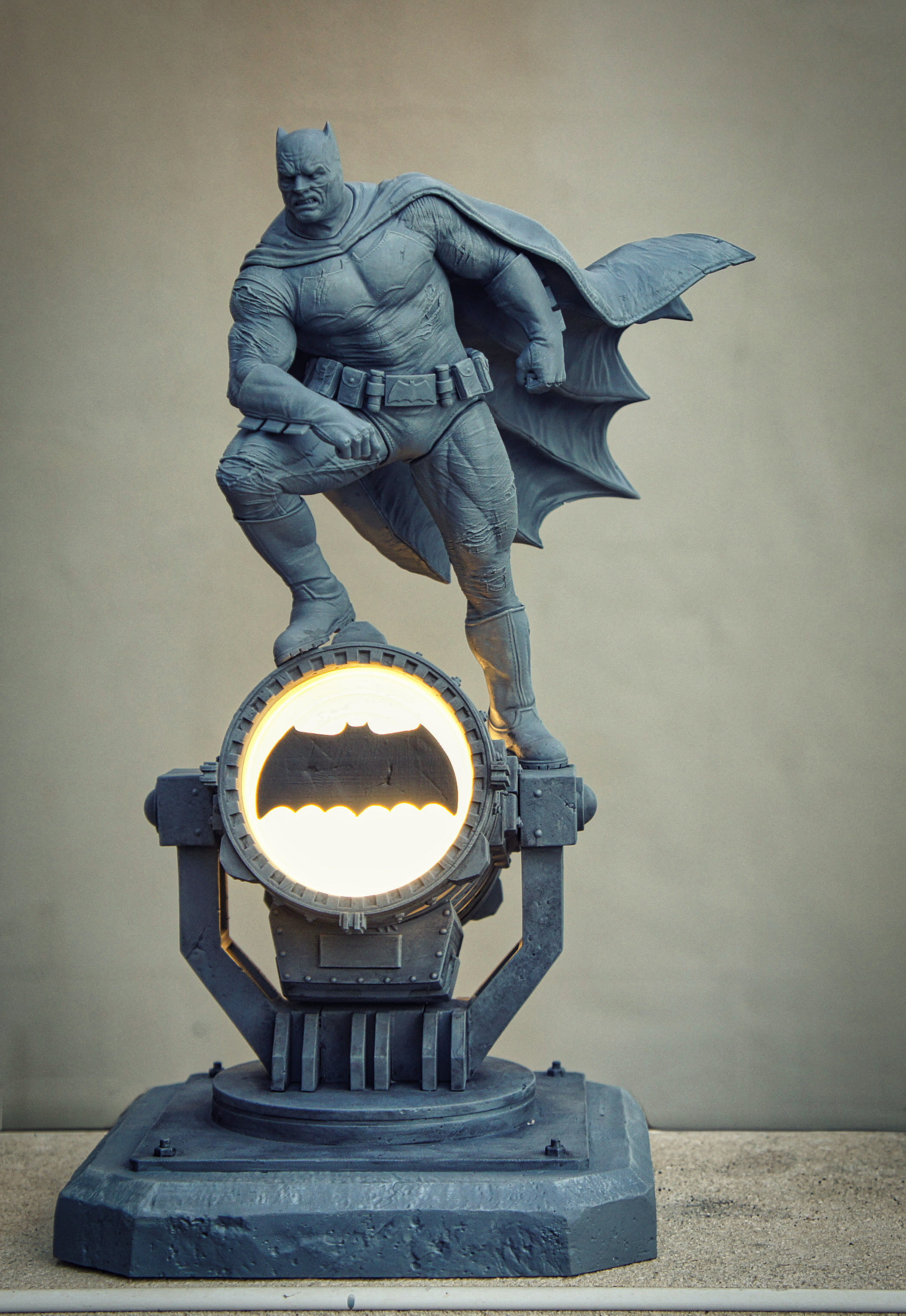 Batman on the Bat Signal Collectible  3D print model_3