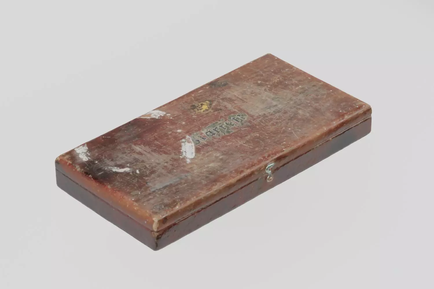 Wooden Box Micrometer Vintage 3D scan PBR 4K textures Low-poly 3D model_0