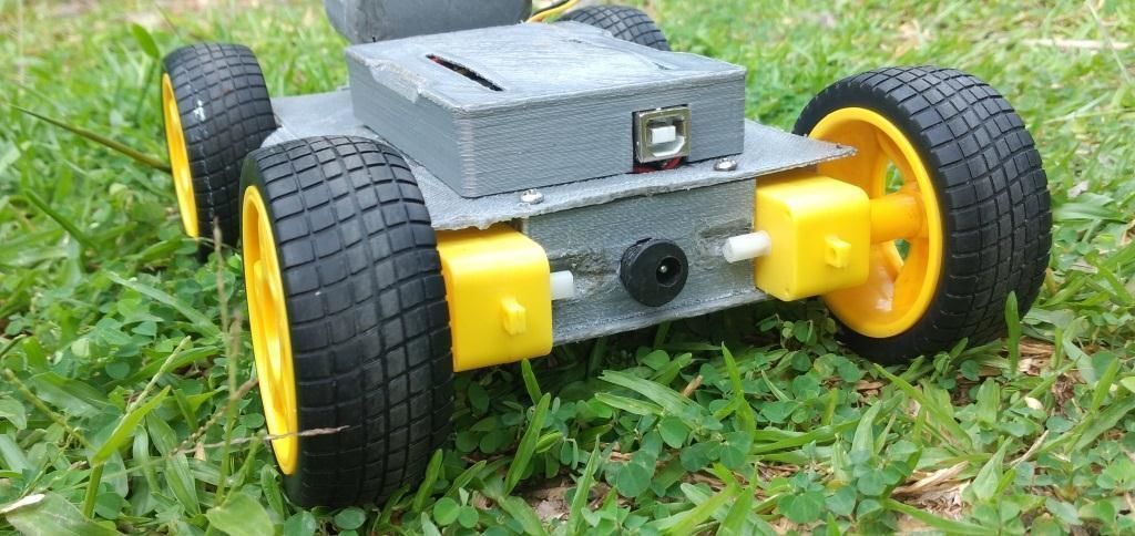 Arduino Obstacle Avoiding Robot Car  Free 3D print model_3