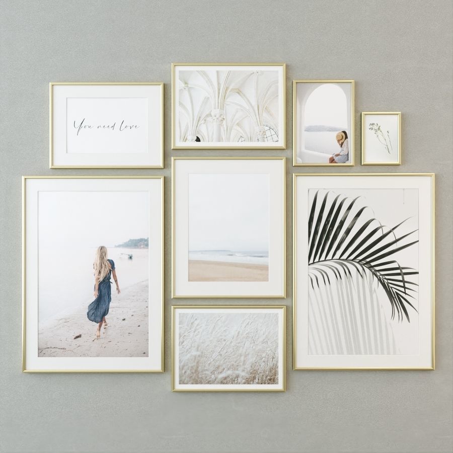 Gallery Wall 24 3D model_1