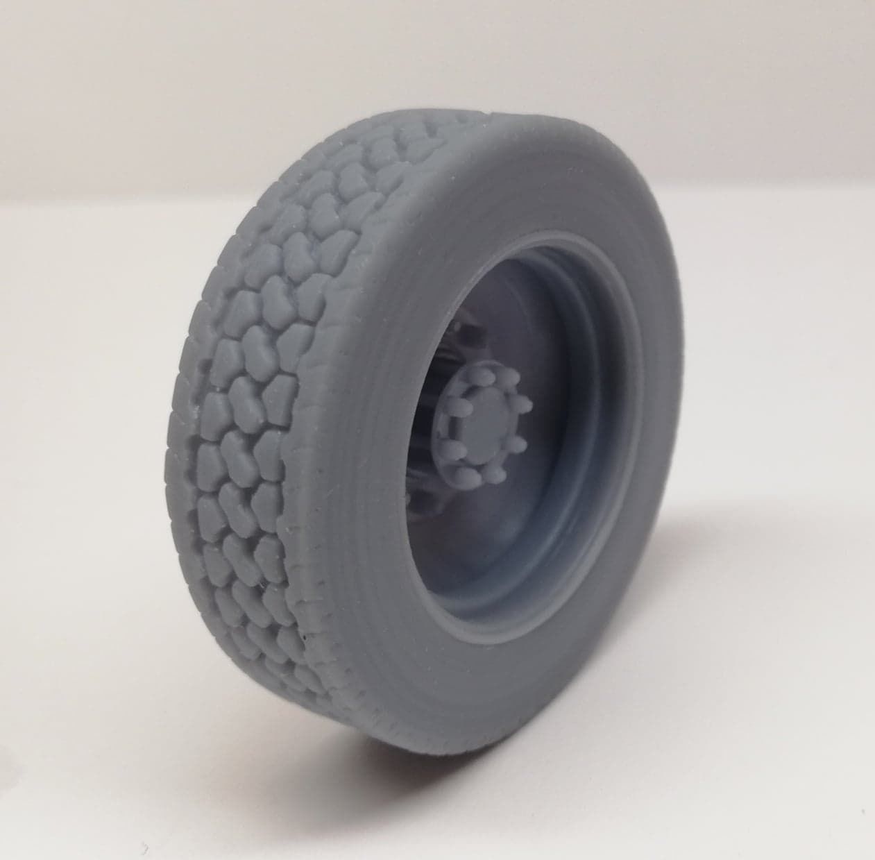 Printable 2-hole front and rear truck wheels with tires 3D print model_7