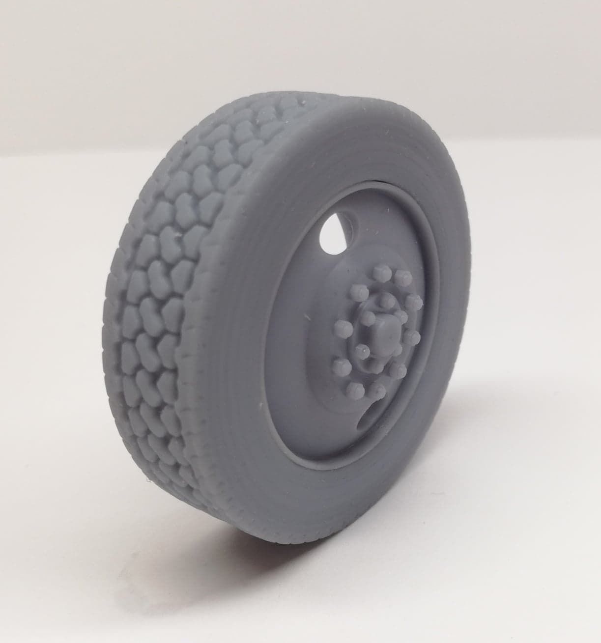 Printable 2-hole front and rear truck wheels with tires 3D print model_6