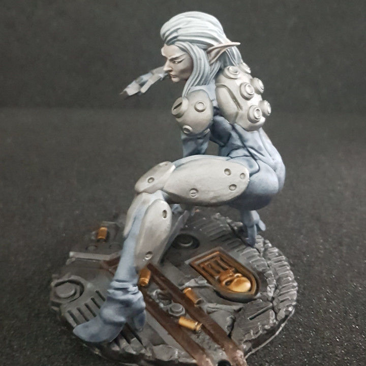 PINK SADNESS FEMALE ELF ASSASSIN 3D print model_2