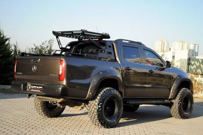 118 Scale Norev X class Truck Bed Rack and Roll Bar 3D print model_0