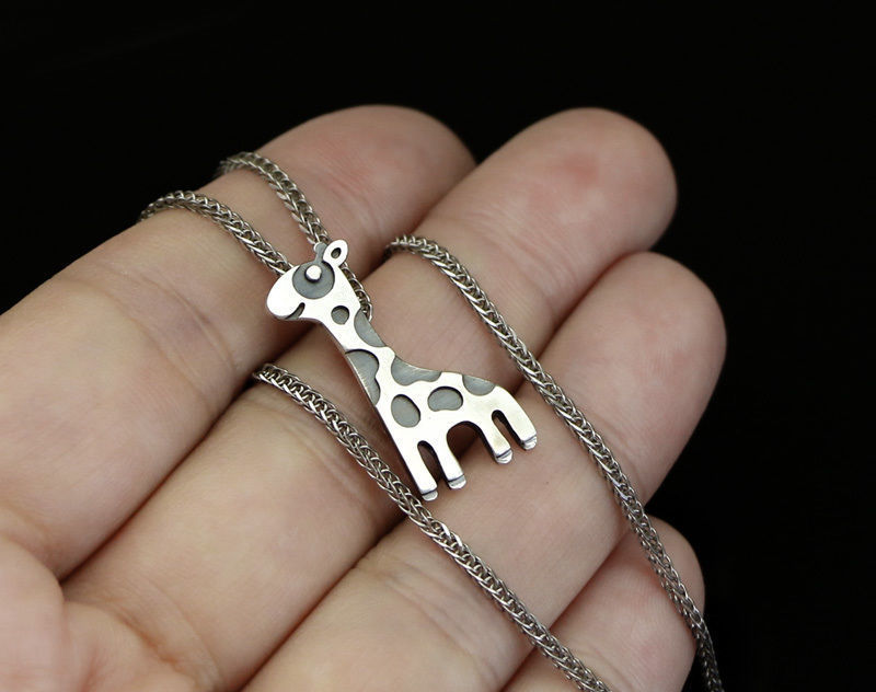 Giraffe pendant STL OBJ Jewelry 3d model for download and print 3D print model_3