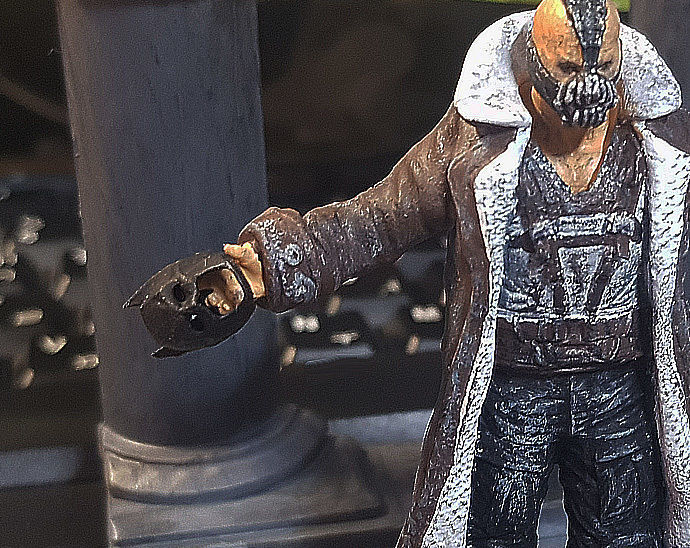 BANE DARK KNIGHT BATMAN VILLAIN TOM HARDY MOVIE CHARACTER 3D print model_3