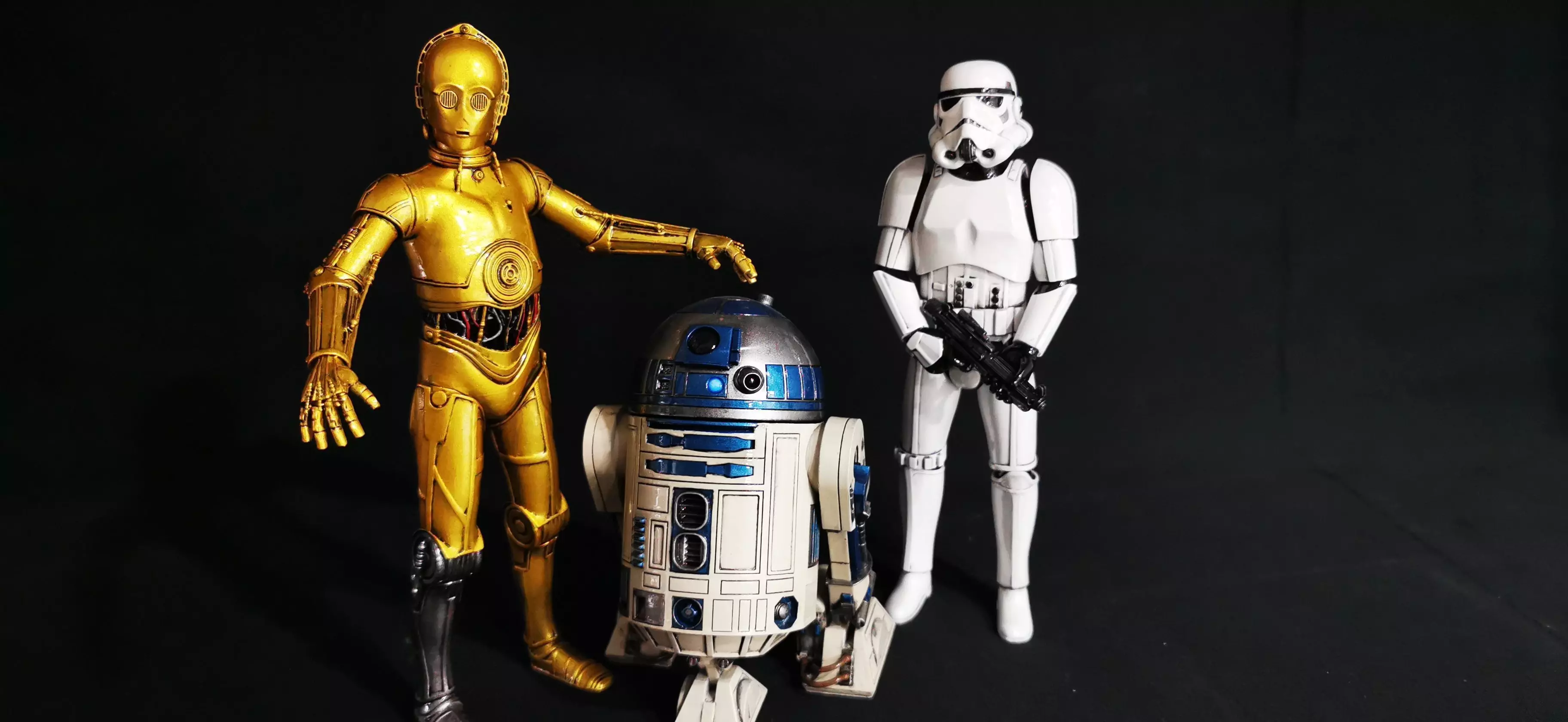 Star Wars droids C3PO and R2D2 ready to print  3D print model_0