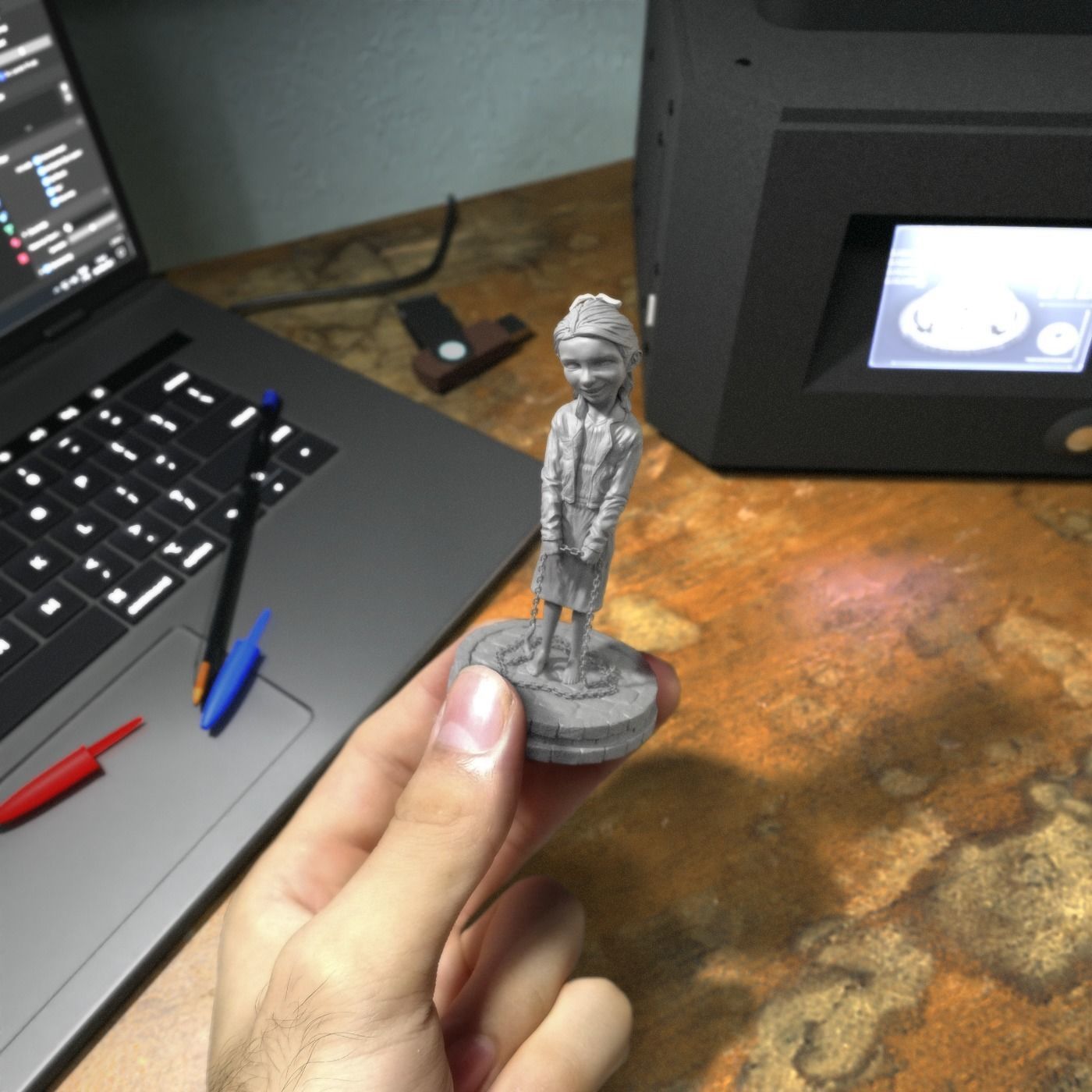 Nosferatu Girl Sculpt - 3D Print Ready 3D print model_6