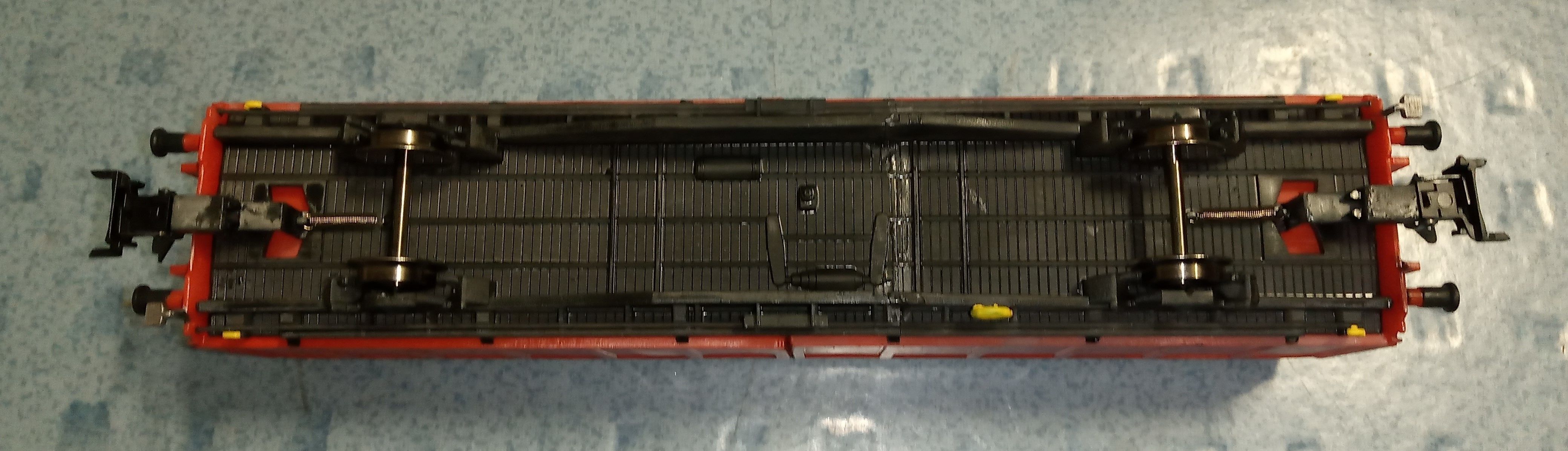 H0 1-87 scale Hbbins 306 freight car 3D print model_14