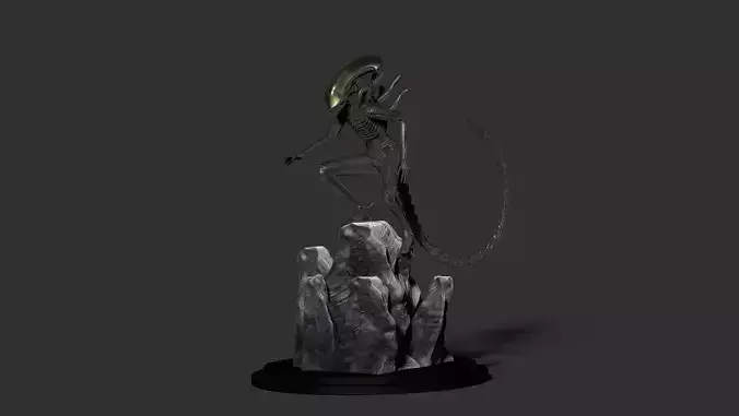 Alien in hunter mode