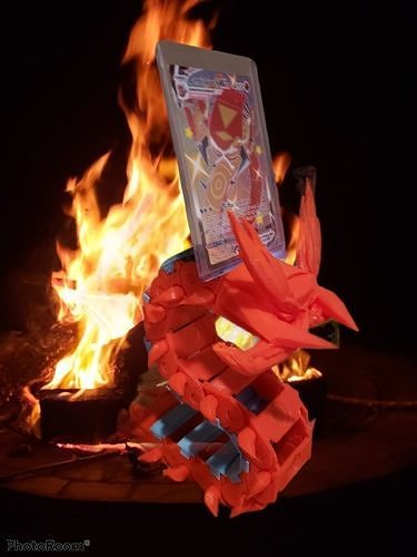 Centiskorch Articulated toy and card stand 3D print model