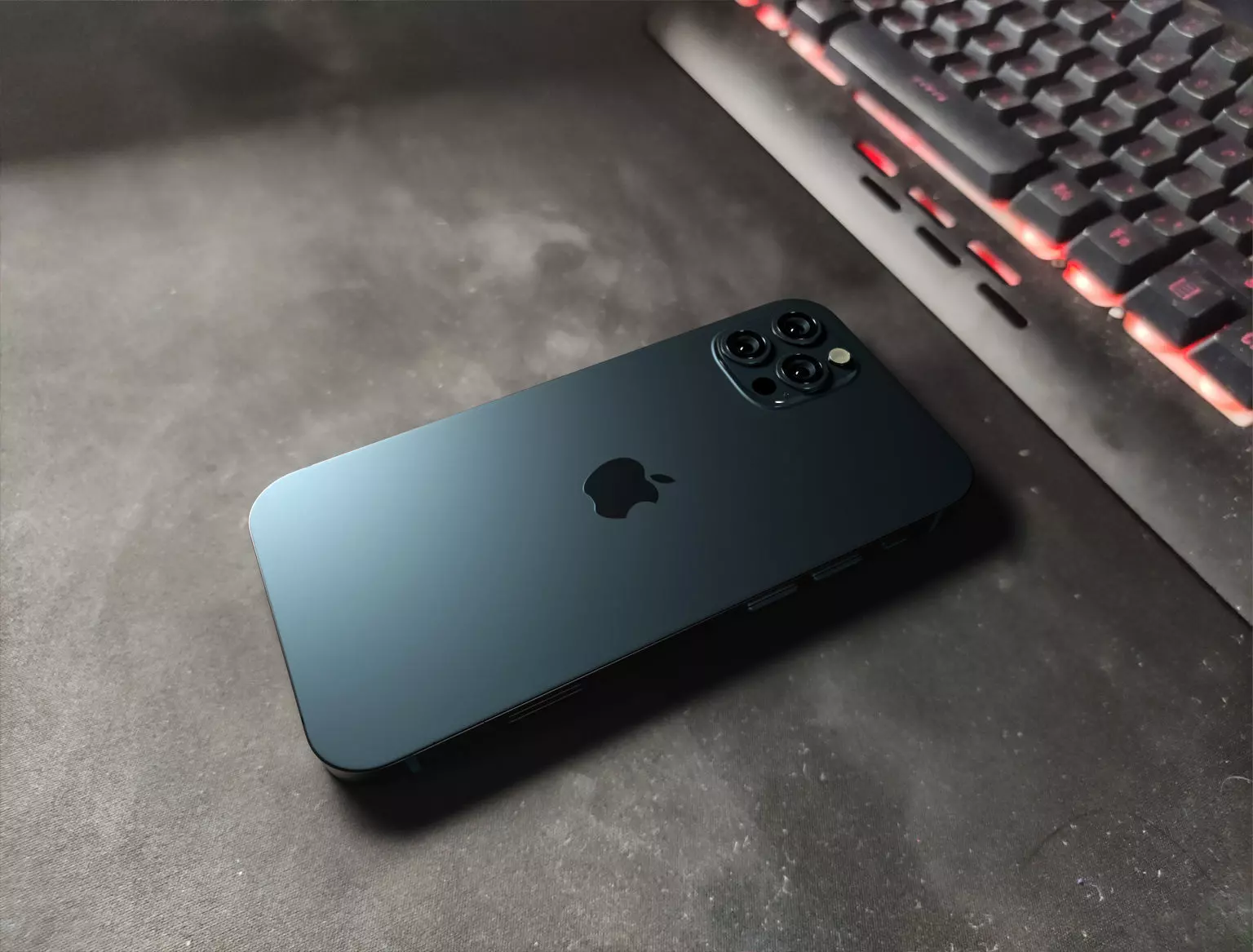Apple Iphone 12 pro 3D Model 3D model_0