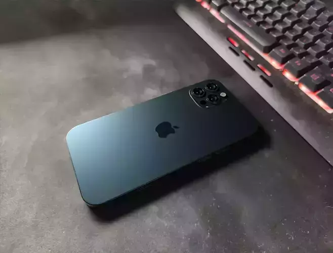 Apple Iphone 12 pro 3D Model